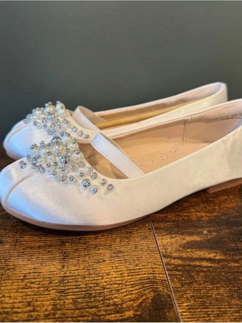 Embellished Satin Ballet Flats - Ivory